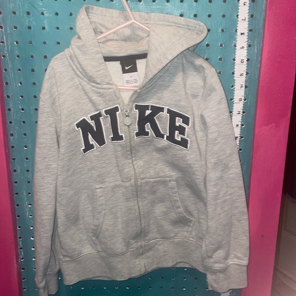 Boys Nike zip up jacket size 7